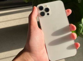 iPhone 12 Pro升级iOS 16.2正式版后续航怎么样？