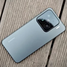 换手机不用太频繁，价格“大跳水”的3款旗舰手机，16GB+512GB用六年