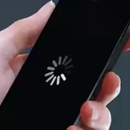 手机越用越卡，问题出在这3个没关的设置上
