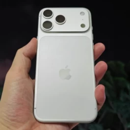 iPhone17ProMax使用20天感受：五大亮点+三小缺点，整体表现出众