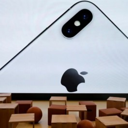 传苹果研发iPhone二十周年大改版！