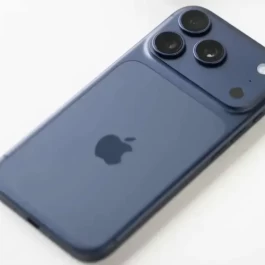 光学变焦手机排行榜，第一名无悬念封神，第四名堪称最大黑马