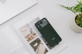 电池容量“天花板”的5款中端手机，你选谁？