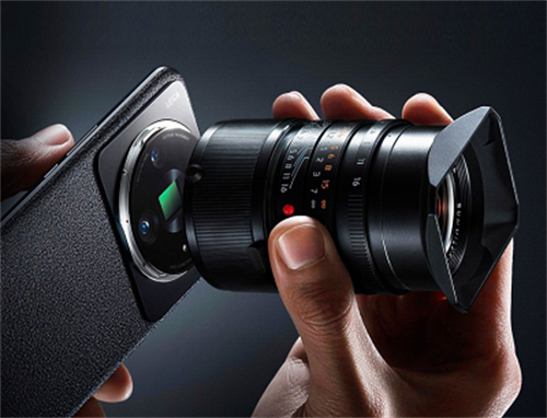 小米 12S Ultra Concept在相机与苹果iPhone 14 Pro Max对比