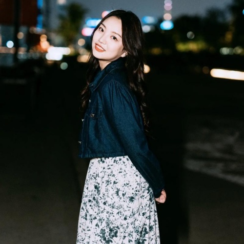 在互联网上赚钱难么？发帖子也能赚钱么？