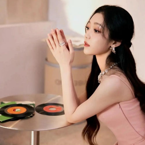 在手机玩哪些游戏可以赚到钱？分享五款一天赚50元以上的赚钱小游戏