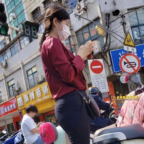 领红包提现到微信的游戏（一天可提100元以上的赚钱游戏）