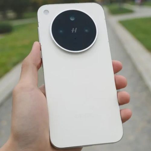 2026公认“可以闭眼入”的5款手机，耐用性强，512GB“价格雪崩”